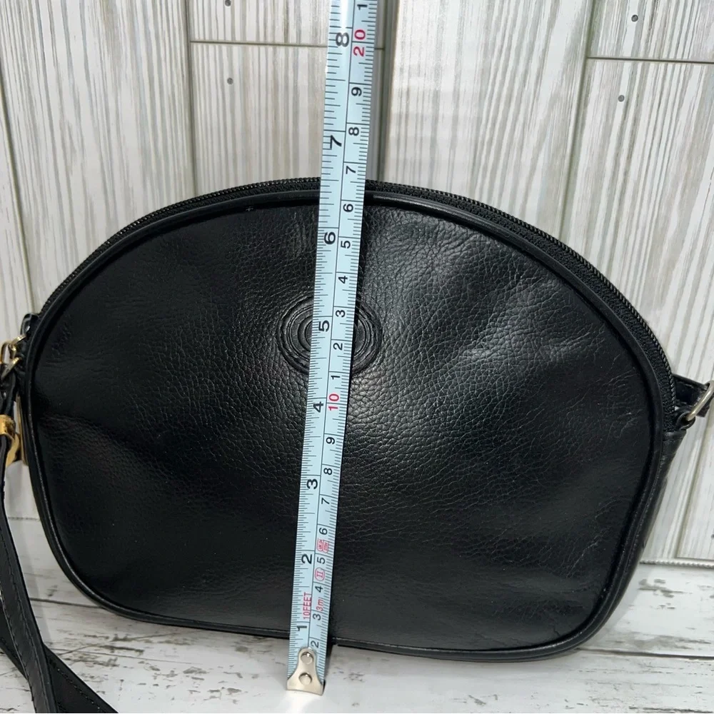 Gucci Vintage Black Leather  Crossbody Bag Gold Hardware - Picture 10 of 14